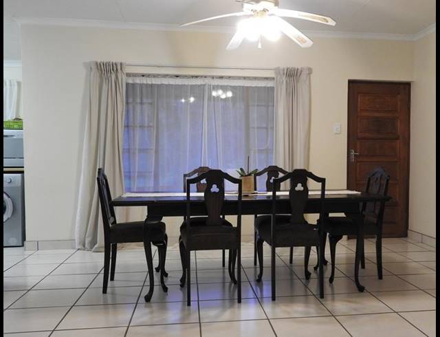 2 BEDROOM APARTMENT TO LET IN MONTROSE